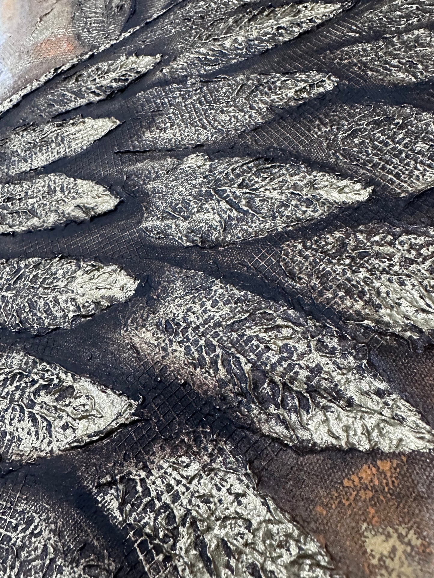 Obra de alas doradas con texturas (137x67cm)